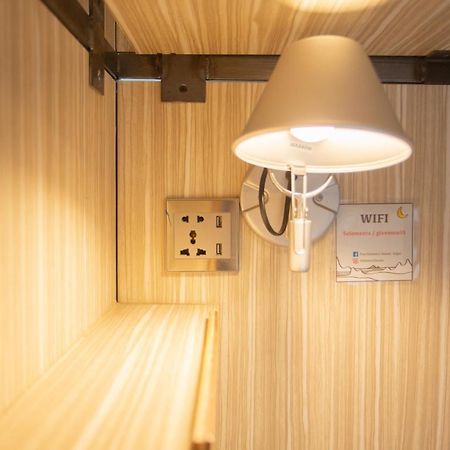 Corner Hostel & Cafe Taipei Luaran gambar