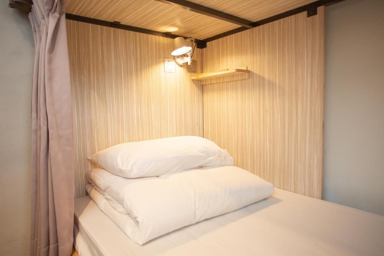 Corner Hostel & Cafe Taipei Luaran gambar