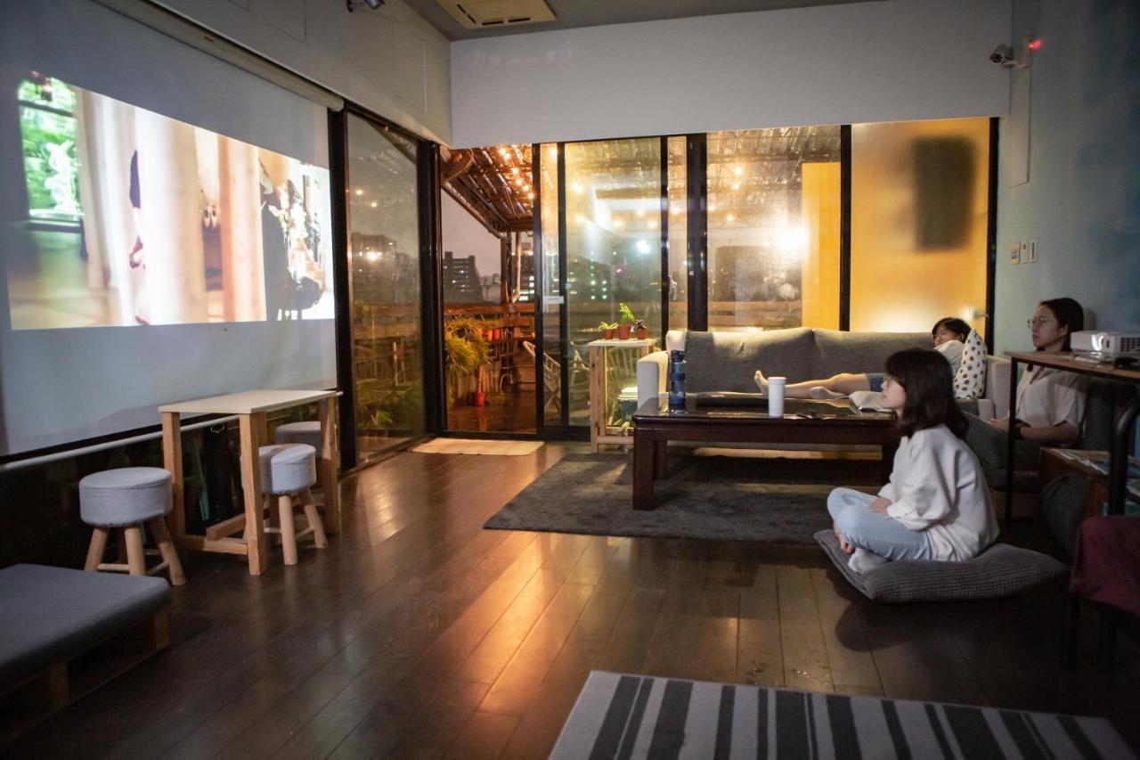 Corner Hostel & Cafe Taipei Luaran gambar